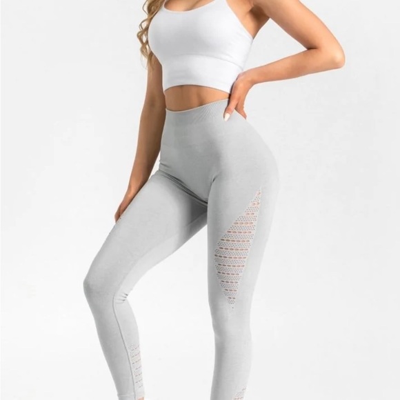 Booty scrunch leggings grey Teveo like nvgtn - Picture 2 of 5